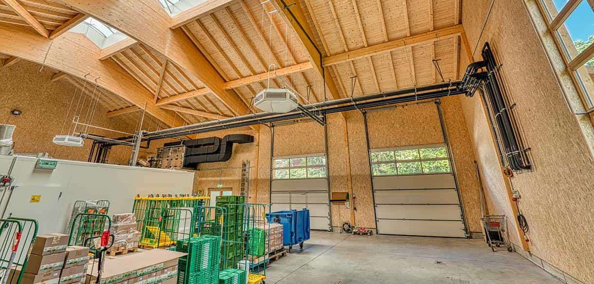 Neubau einer Markt- und Lagerhalle von Haas Gewerbebau