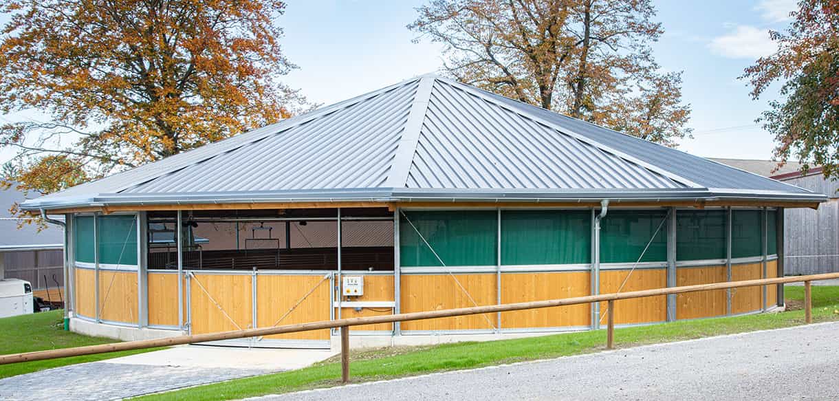 Reitanlage von Haas Landwirtschaftsbau - Longierhalle