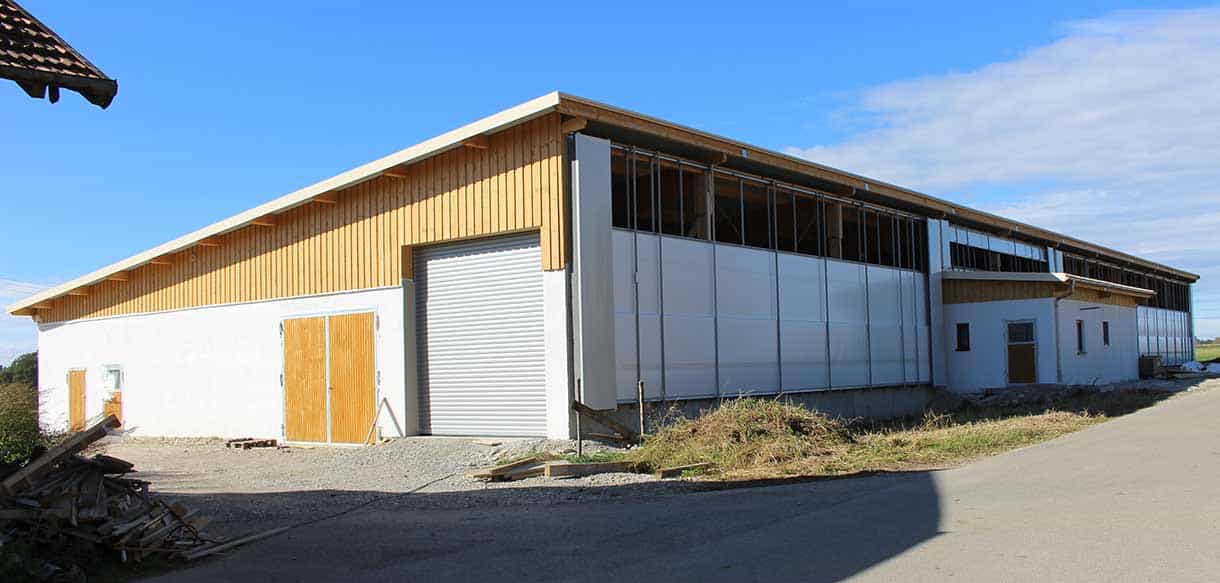 Milchviehstall mit Pultdach von Haas Landwirtschaftsbau